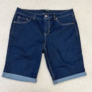d.jeans dark blue denim stretch shorts size 14 ladies